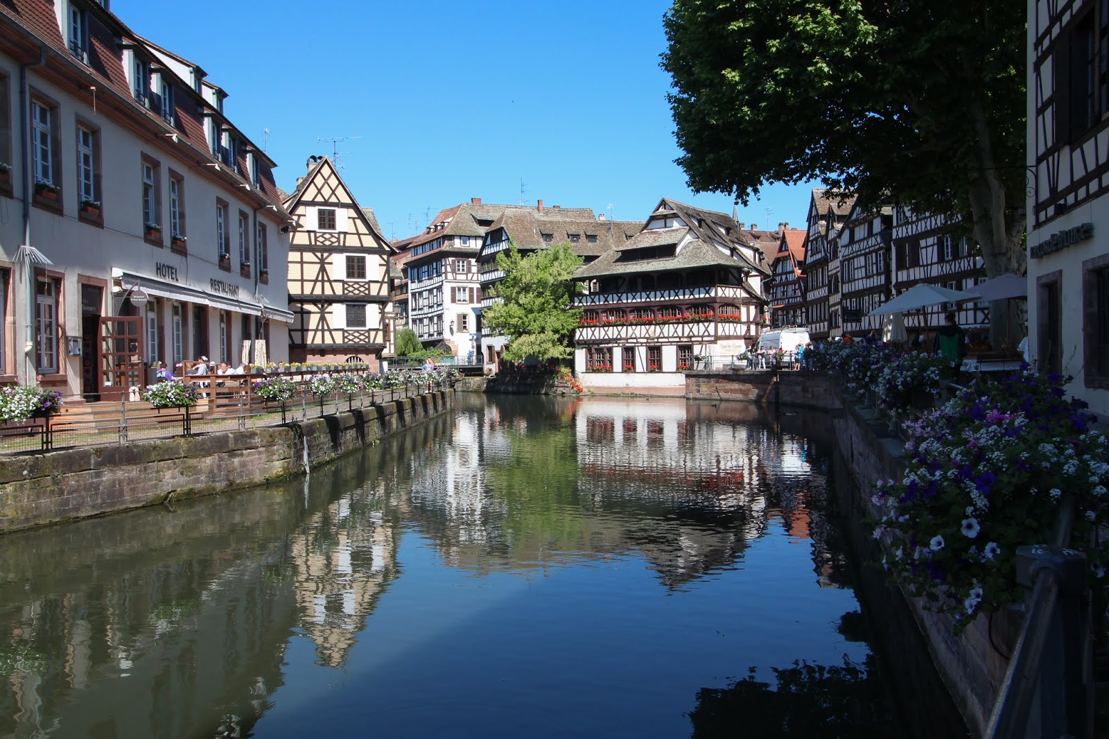 Những việc nhất định phải làm khi ghé thăm Làng Pháp tại Strasbourg
